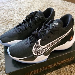 Nike Zoom Freak 2 Size 9